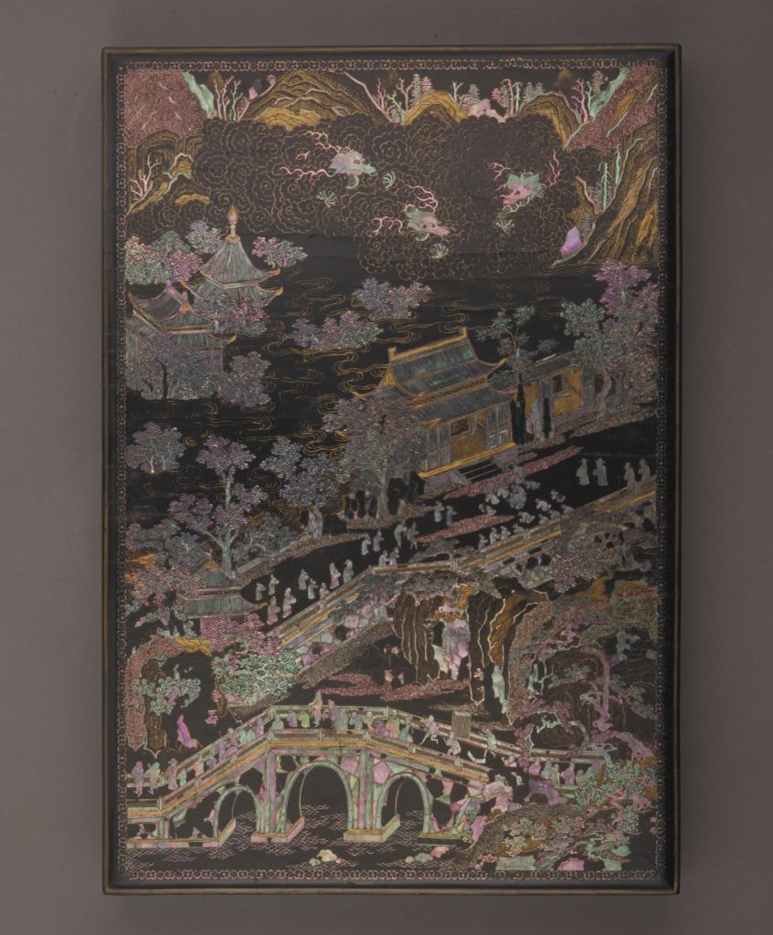 图片[2]-Black lacquer rectangular box inlaid with mother-of-pearl inlaid with gold work tribute picture-China Archive